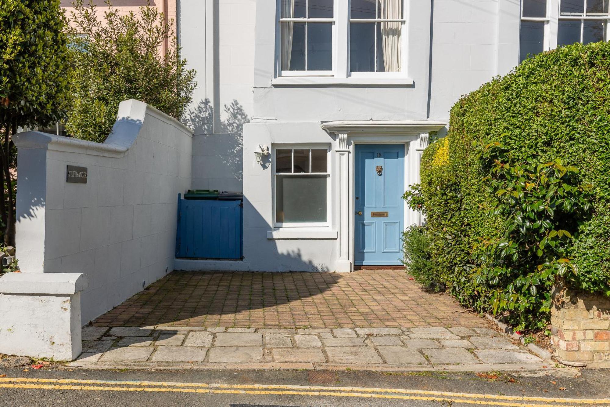 Cliffhanger 18 Castle Road Cowes  Bagian luar foto