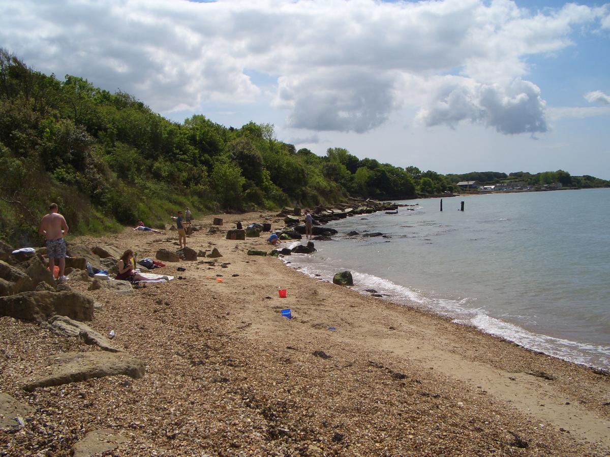 Cliffhanger 18 Castle Road Cowes  Bagian luar foto